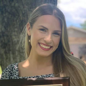 Meet your Posher, Macy